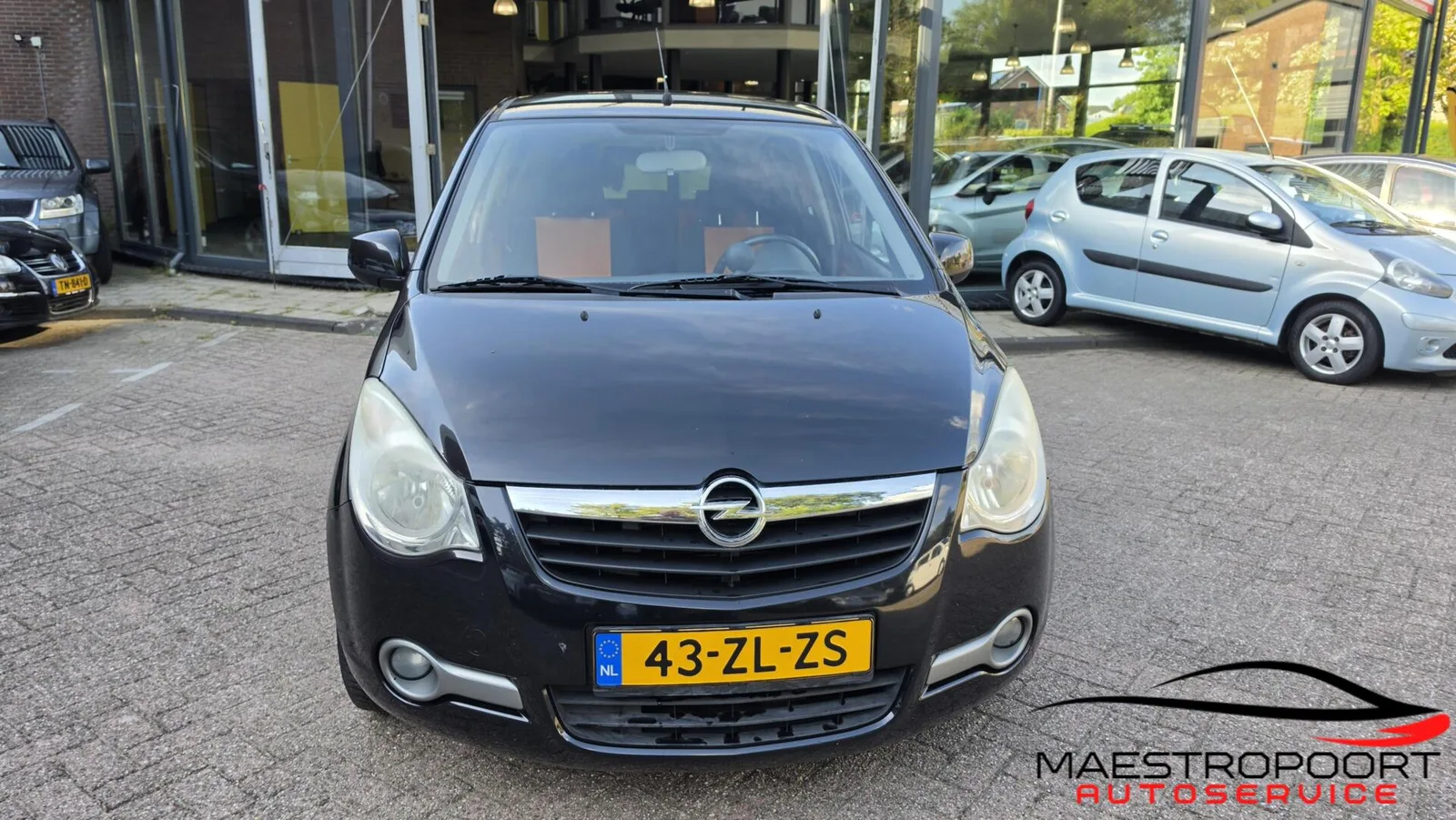 Opel Agila (2008) — foto 1