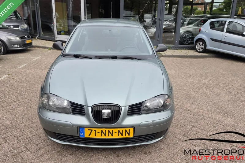 SEAT Ibiza (2004)
