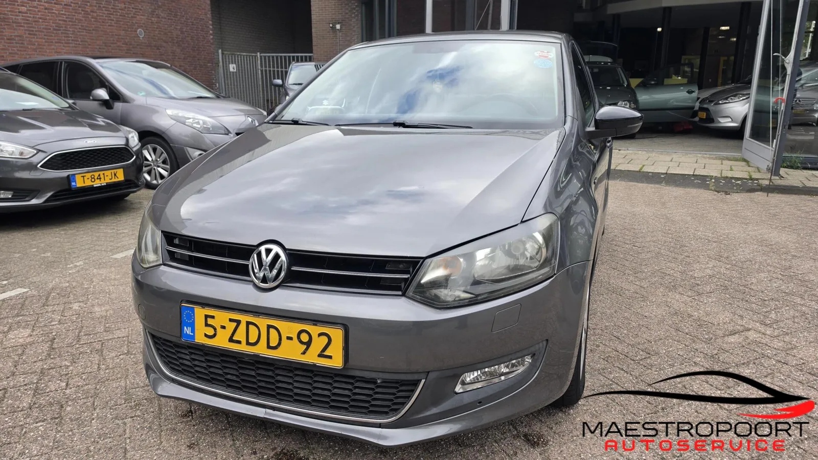 Volkswagen Polo (2012) — foto 1