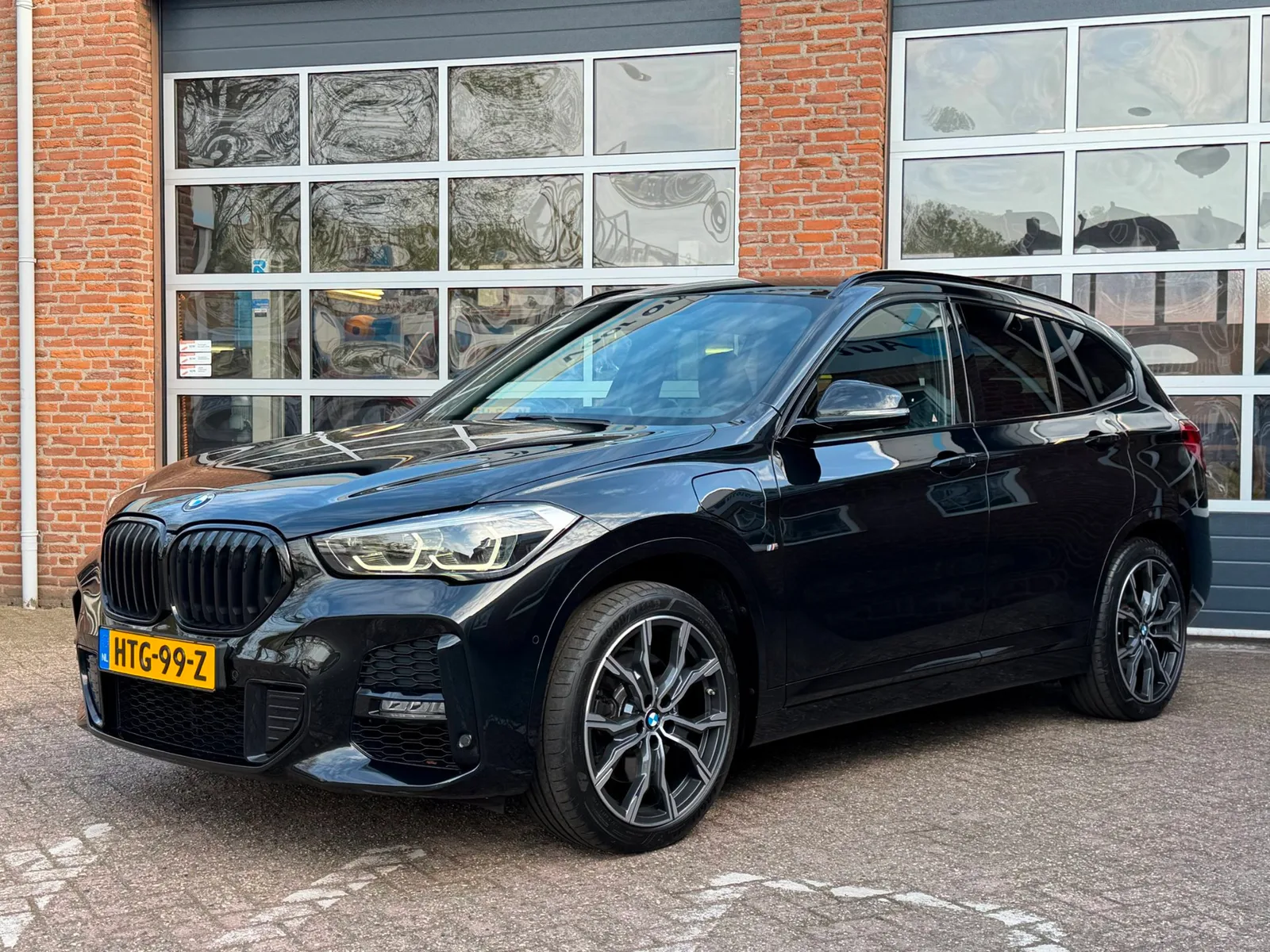 BMW X1 (2021) — foto 1