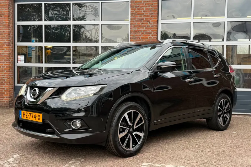 Nissan X-Trail (2015)