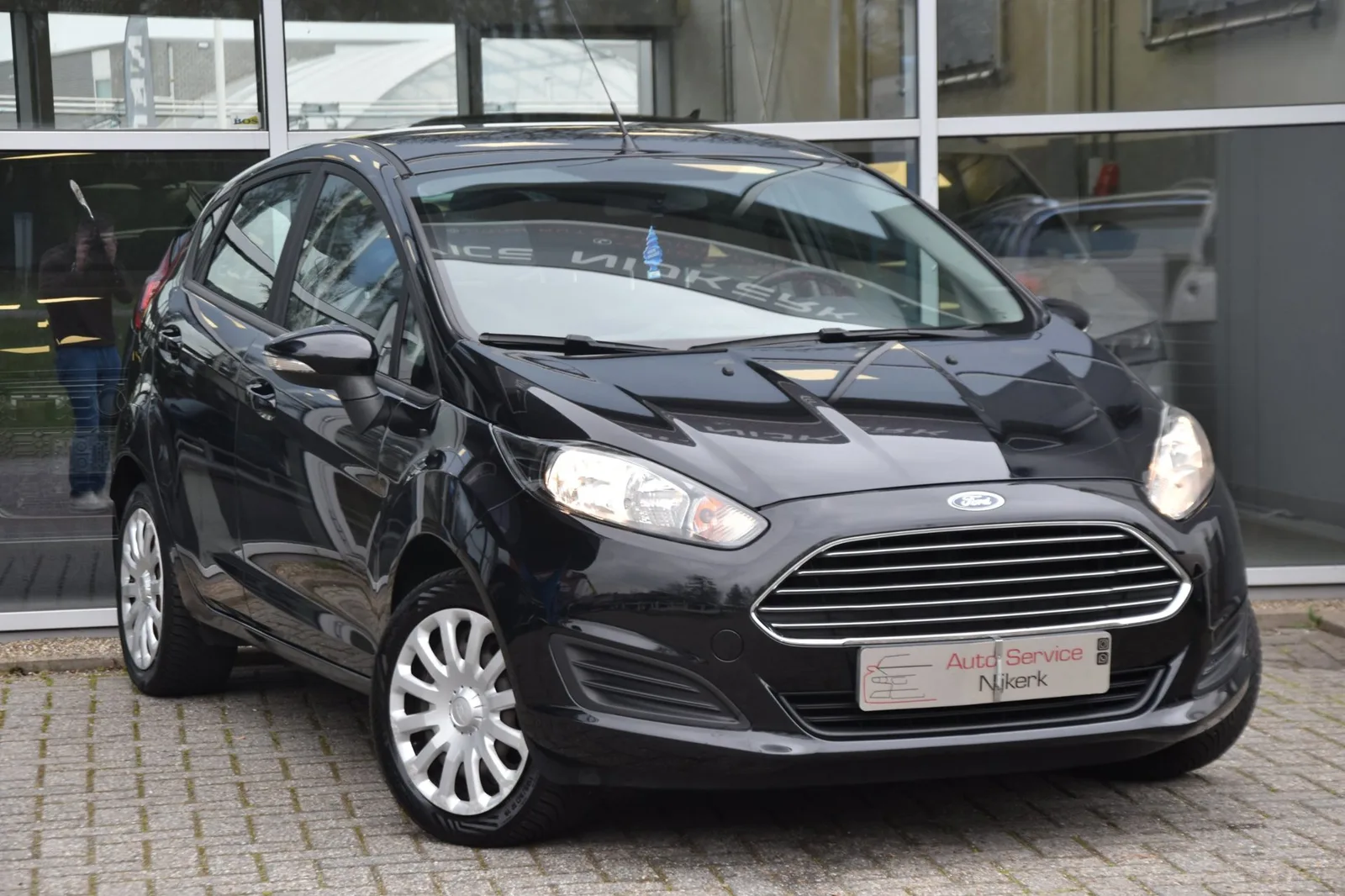 Ford Fiesta (2014) — foto 1