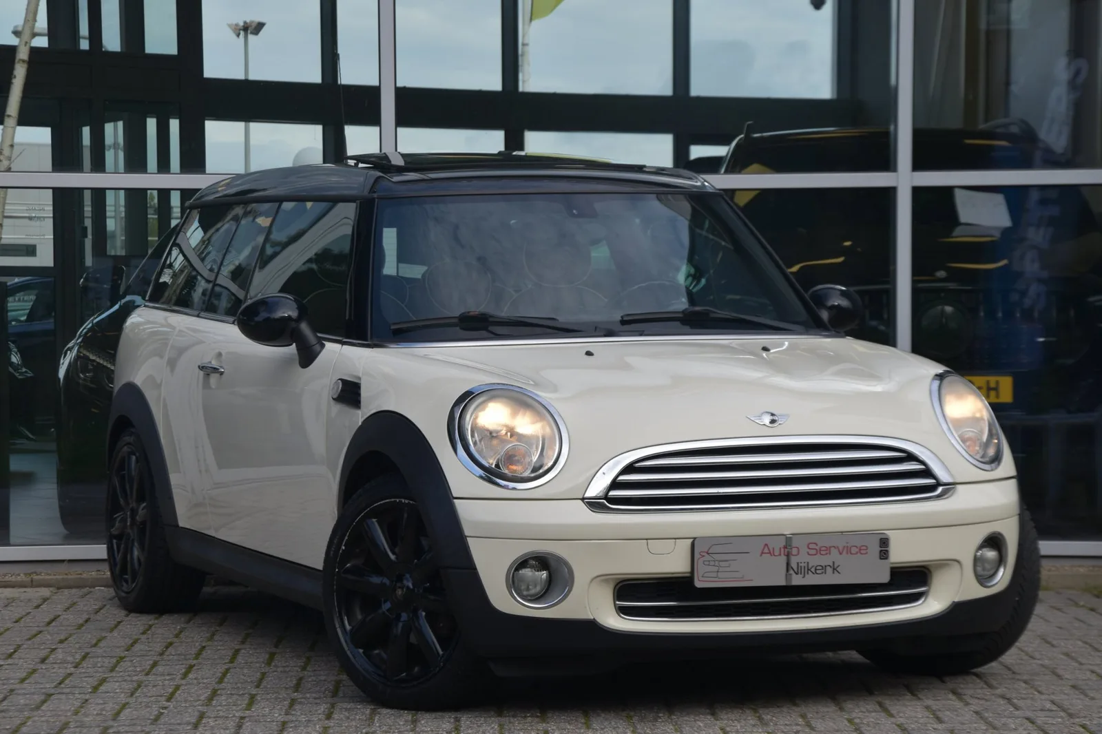MINI Clubman (2010) — foto 1