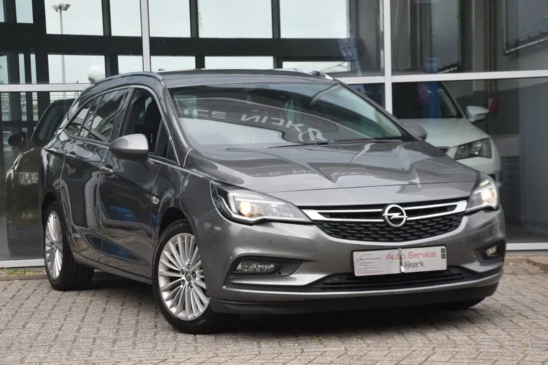 Opel Astra Sports Tourer (2017)