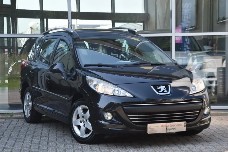 Peugeot 207 (2010)