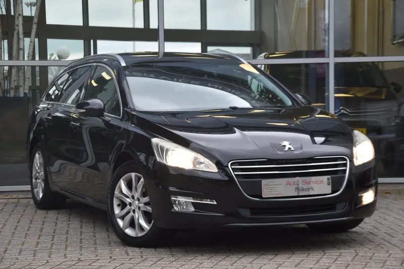 Peugeot 508 (2012)