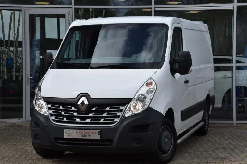 Renault Master (2016) — foto 1
