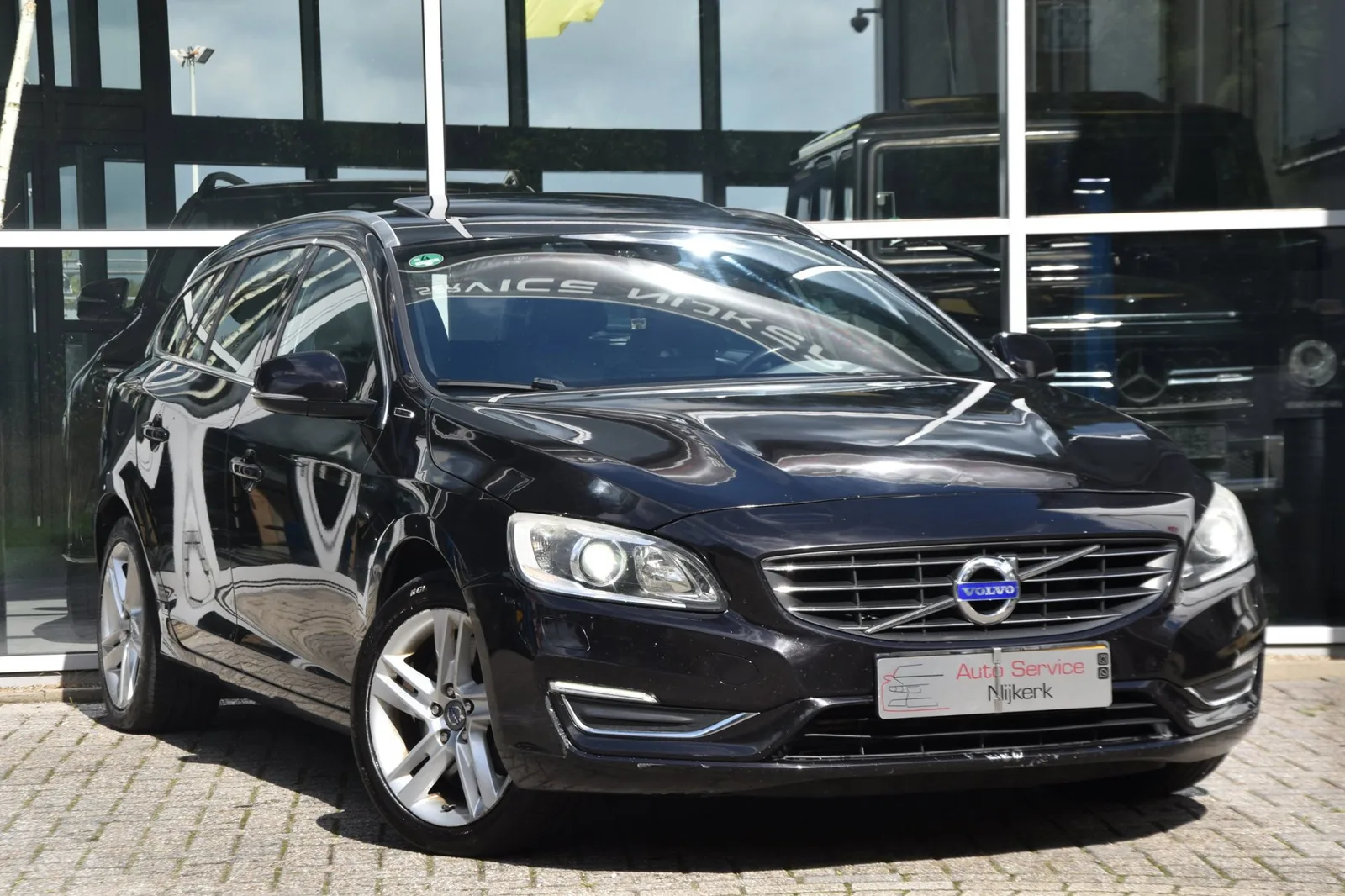 Volvo V60 (2013) — foto 1