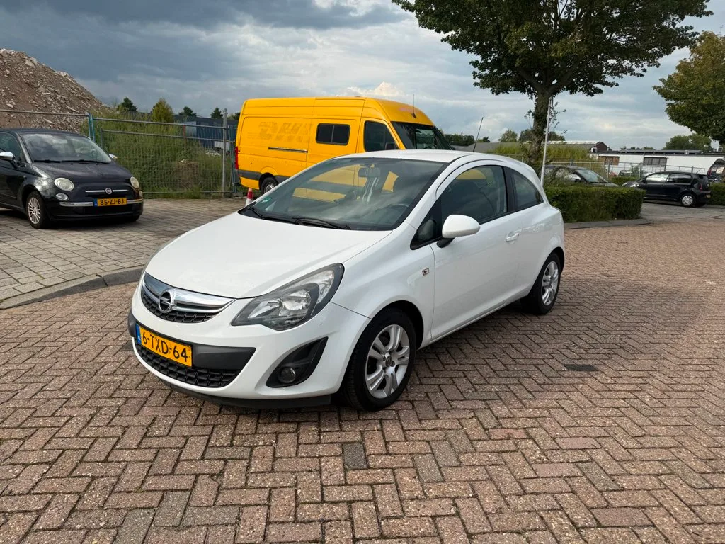 Opel Corsa (2014) — foto 1