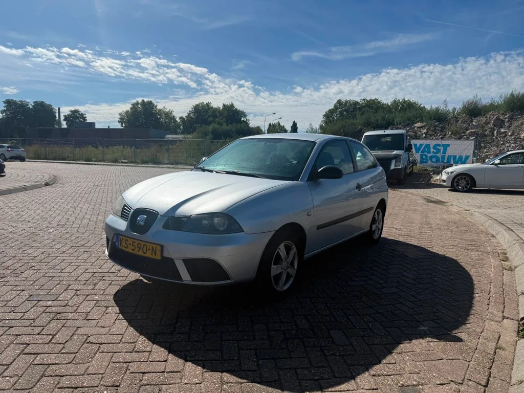 SEAT Ibiza (2007) — foto 1