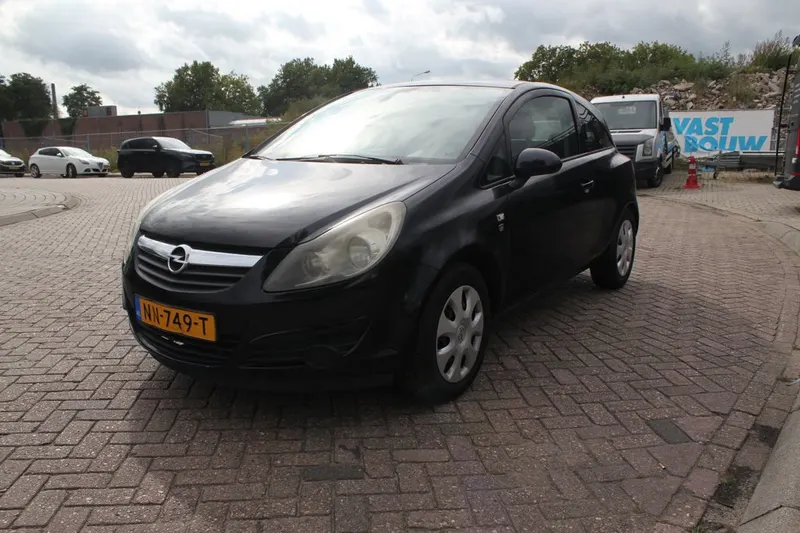 Opel Corsa (2011)