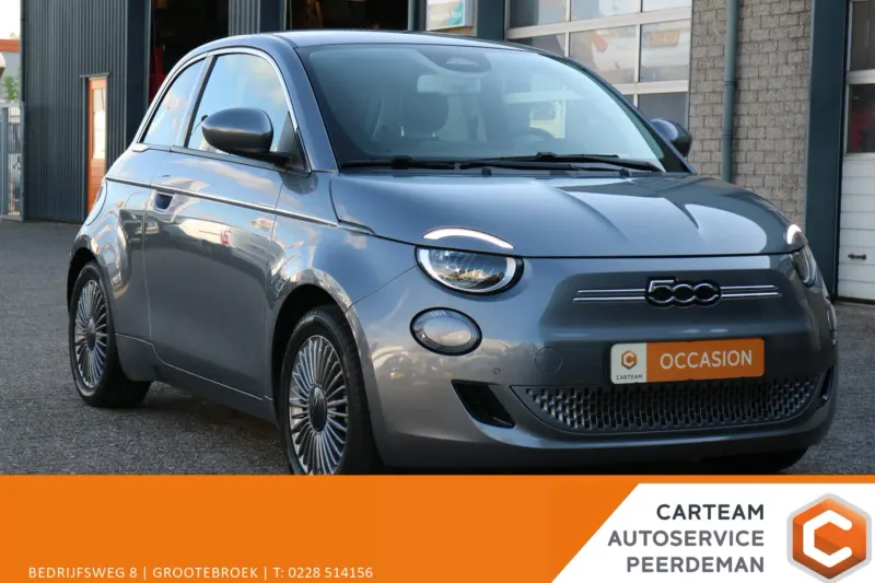 Fiat 500 (2023)