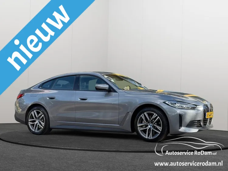BMW i4 (2023) — foto 1