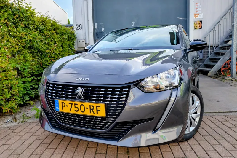 Peugeot 208 (2022)