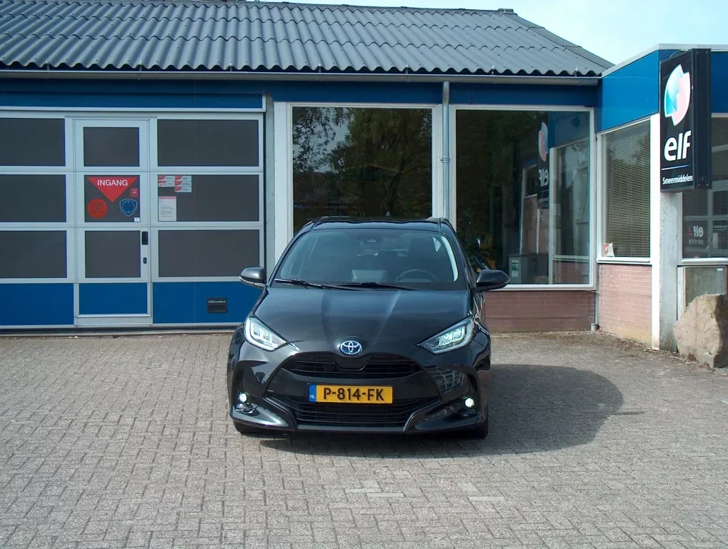 Toyota Yaris (2022) — foto 1