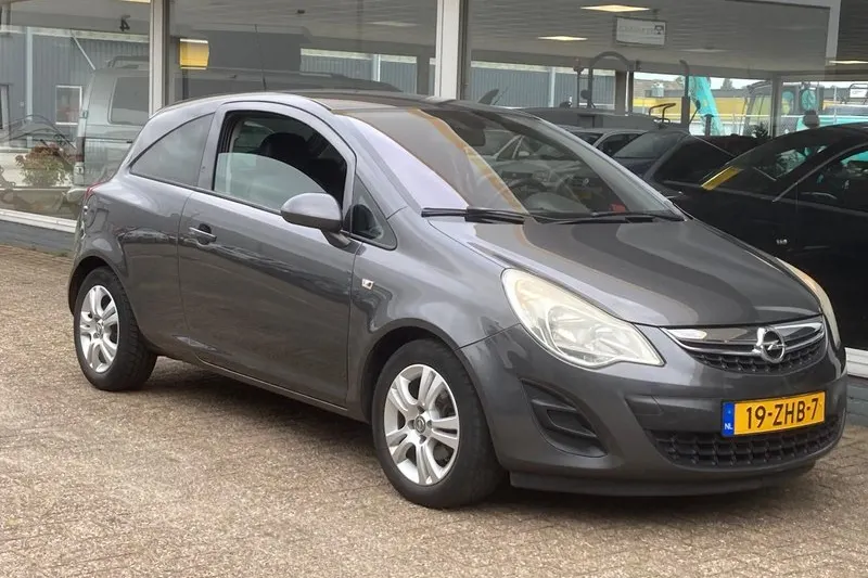 Opel Corsa (2012)