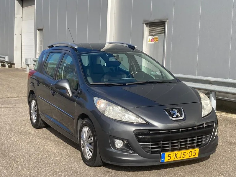 Peugeot 207 (2012) — foto 1