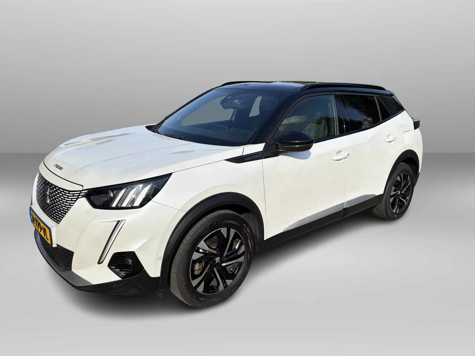 Peugeot e-2008 (2021) — foto 1