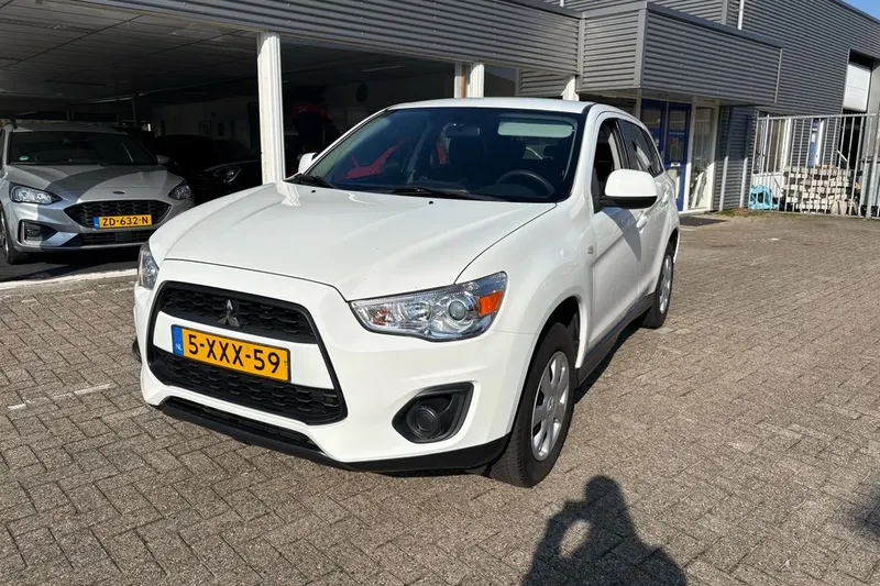 Mitsubishi ASX (2014)