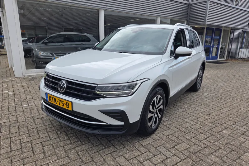 Volkswagen Tiguan (2021)
