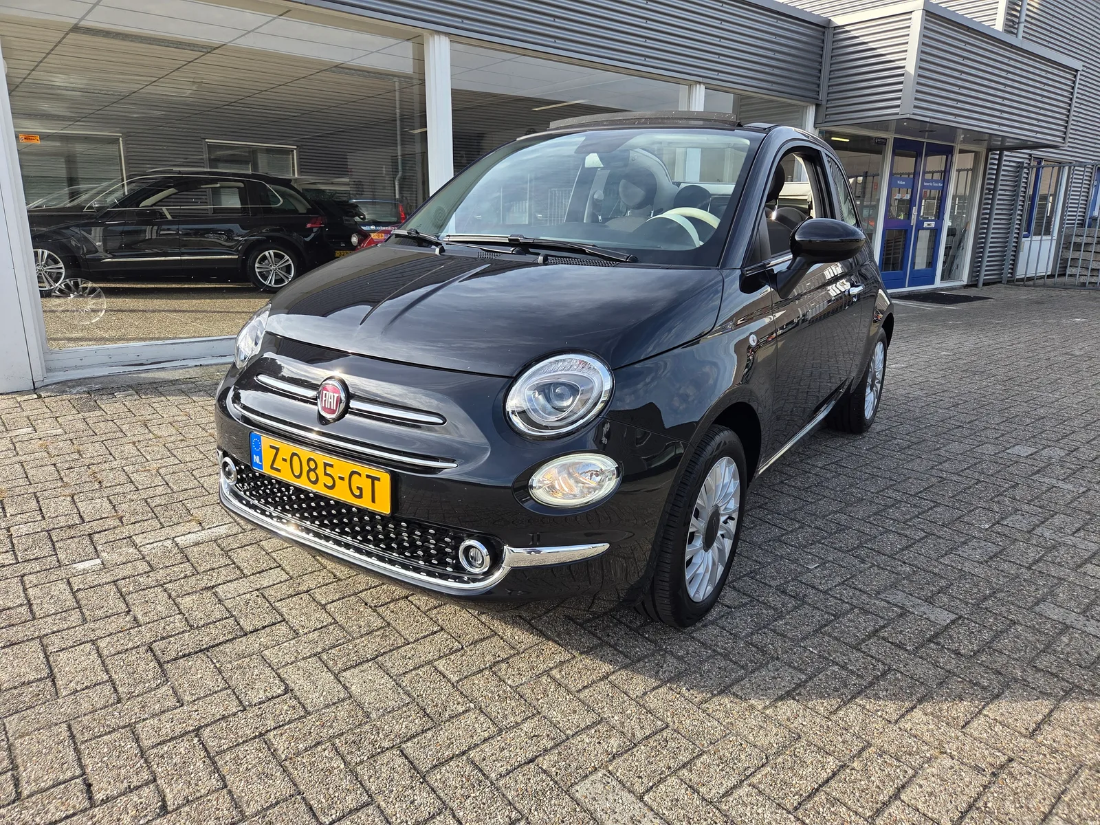 Fiat 500C (2024) — foto 1