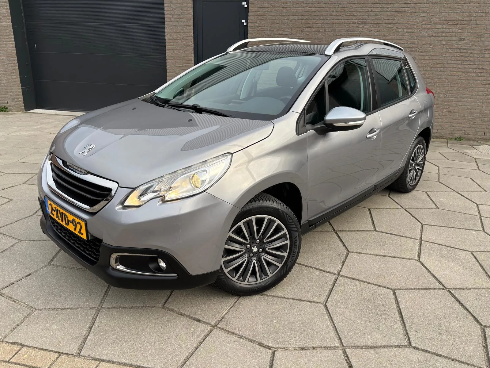Peugeot 2008 (2014) — foto 1
