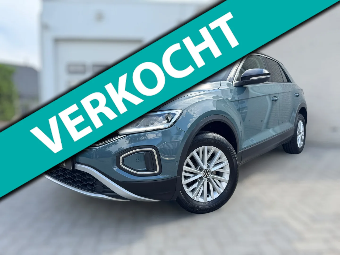 Volkswagen T-Roc (2022) — foto 1