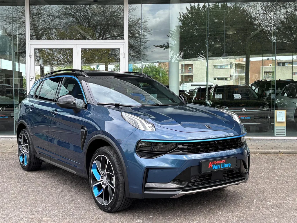 Lynk & Co 01 (2023) — foto 1