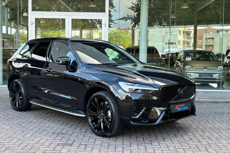 Volvo XC60 (2025)