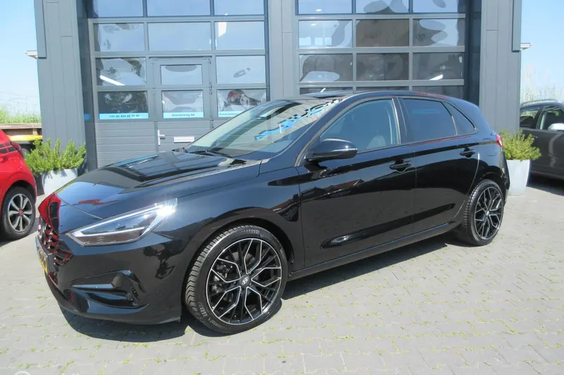 Hyundai i30 (2023)