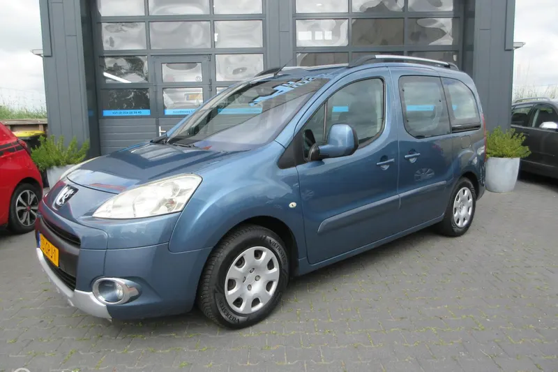 Peugeot Partner (2008)