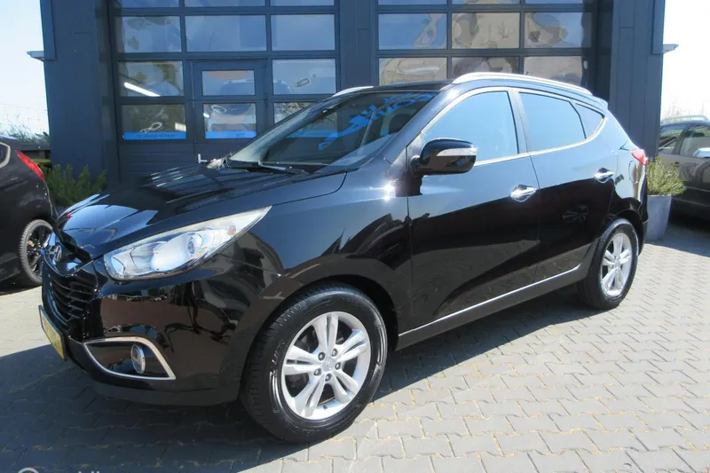 Hyundai ix35 (2012)