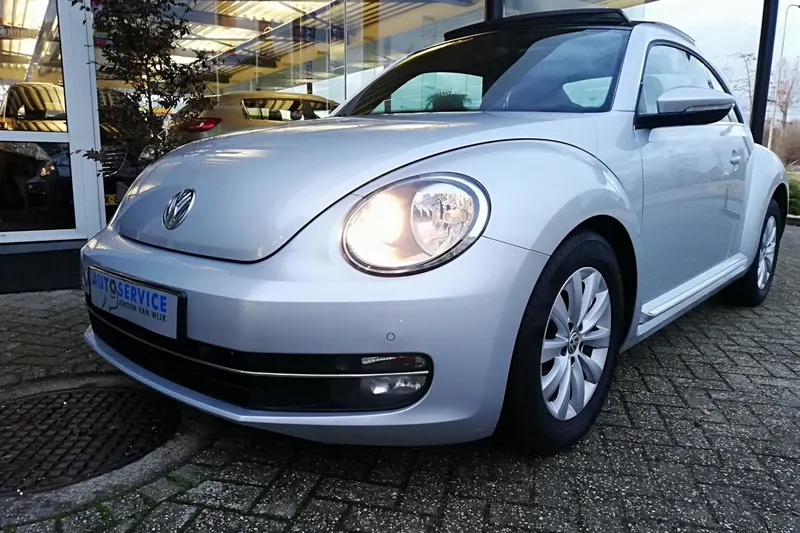 Volkswagen Beetle (2012)