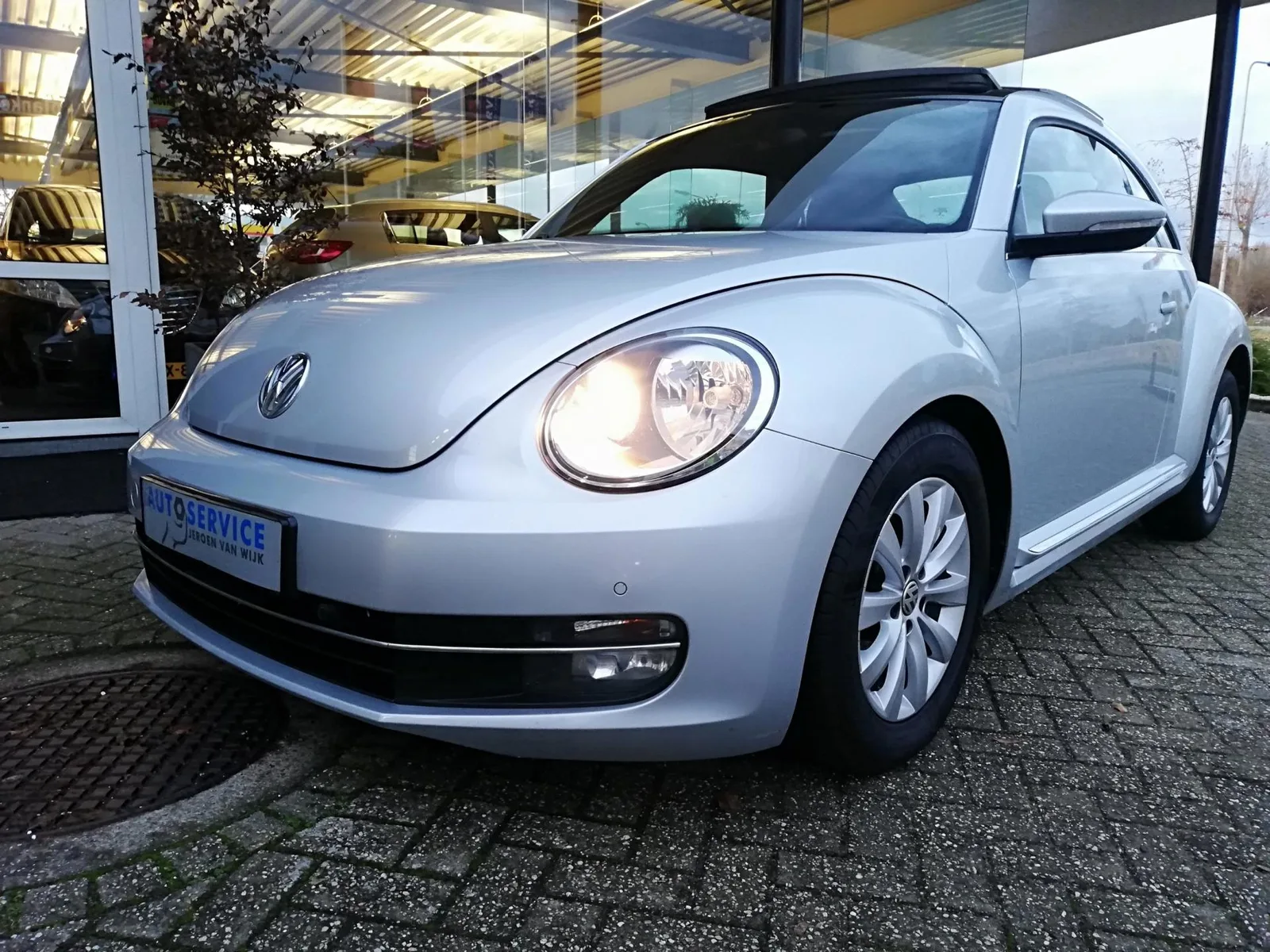 Volkswagen Beetle (2012) — foto 1