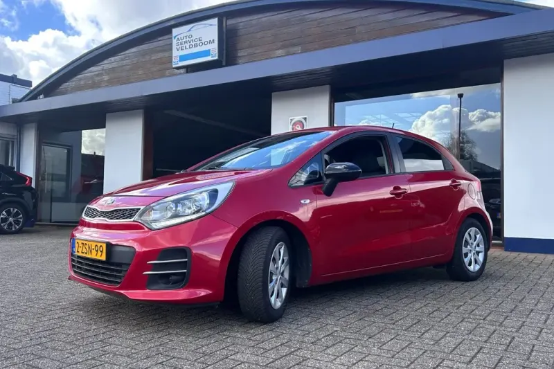 Kia Rio (2015)