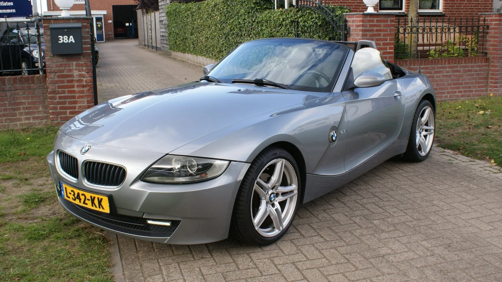 BMW Z4 (2006) — foto 1