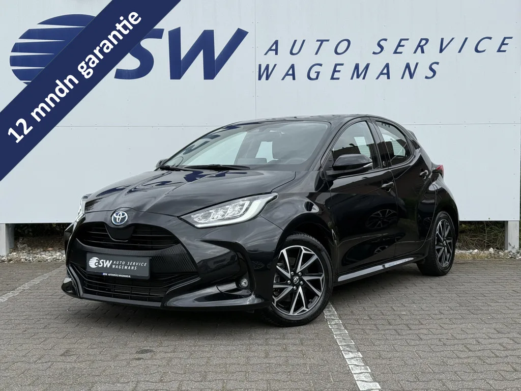 Toyota Yaris (2022) — foto 1