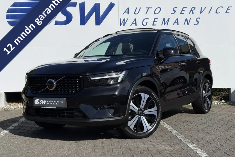 Volvo XC40 (2022)