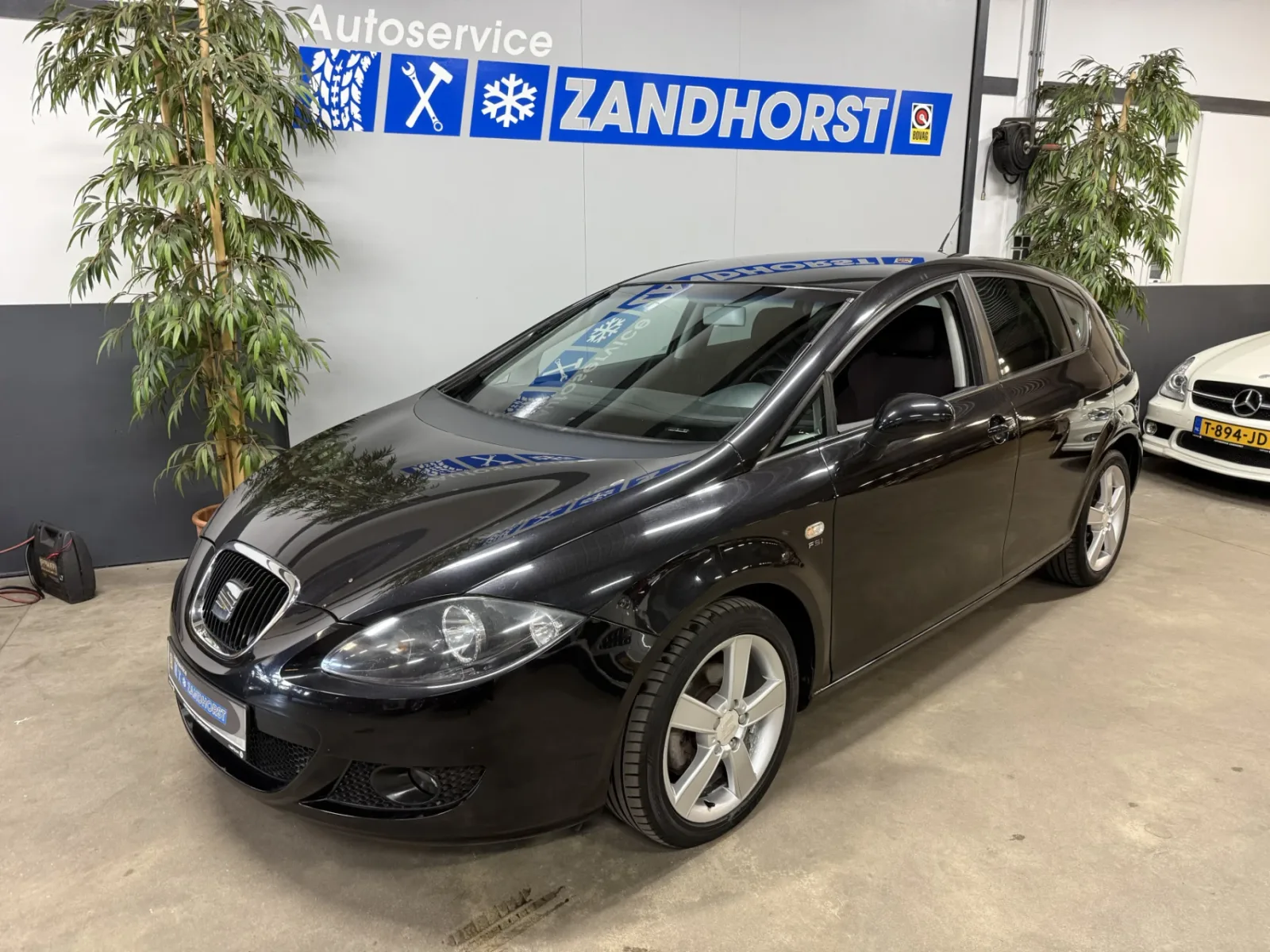 SEAT Leon (2005) — foto 1