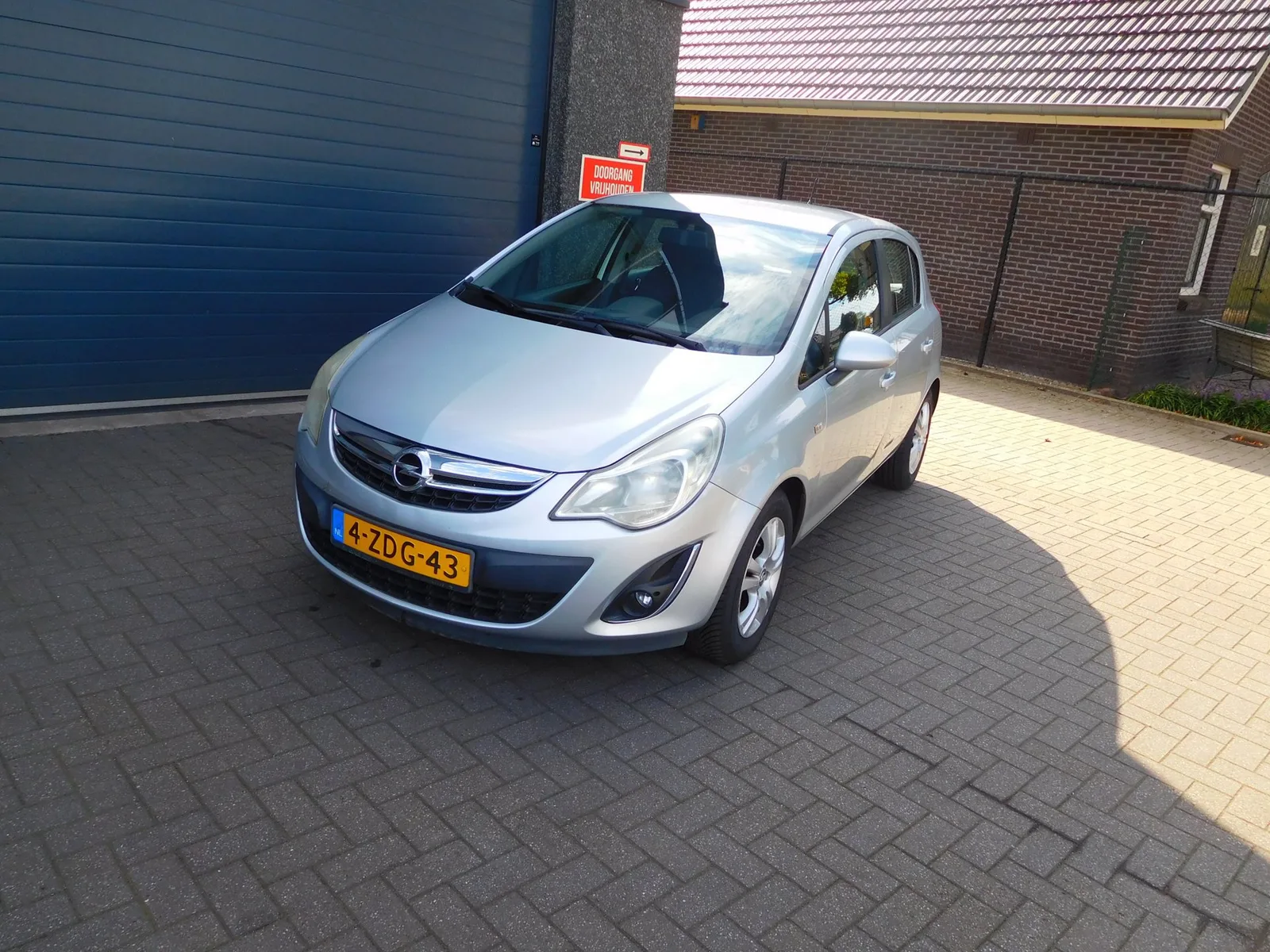 Opel Corsa (2013) — foto 1