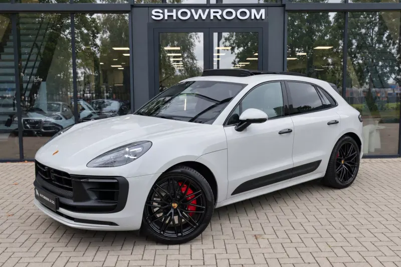 Porsche Macan (2022)