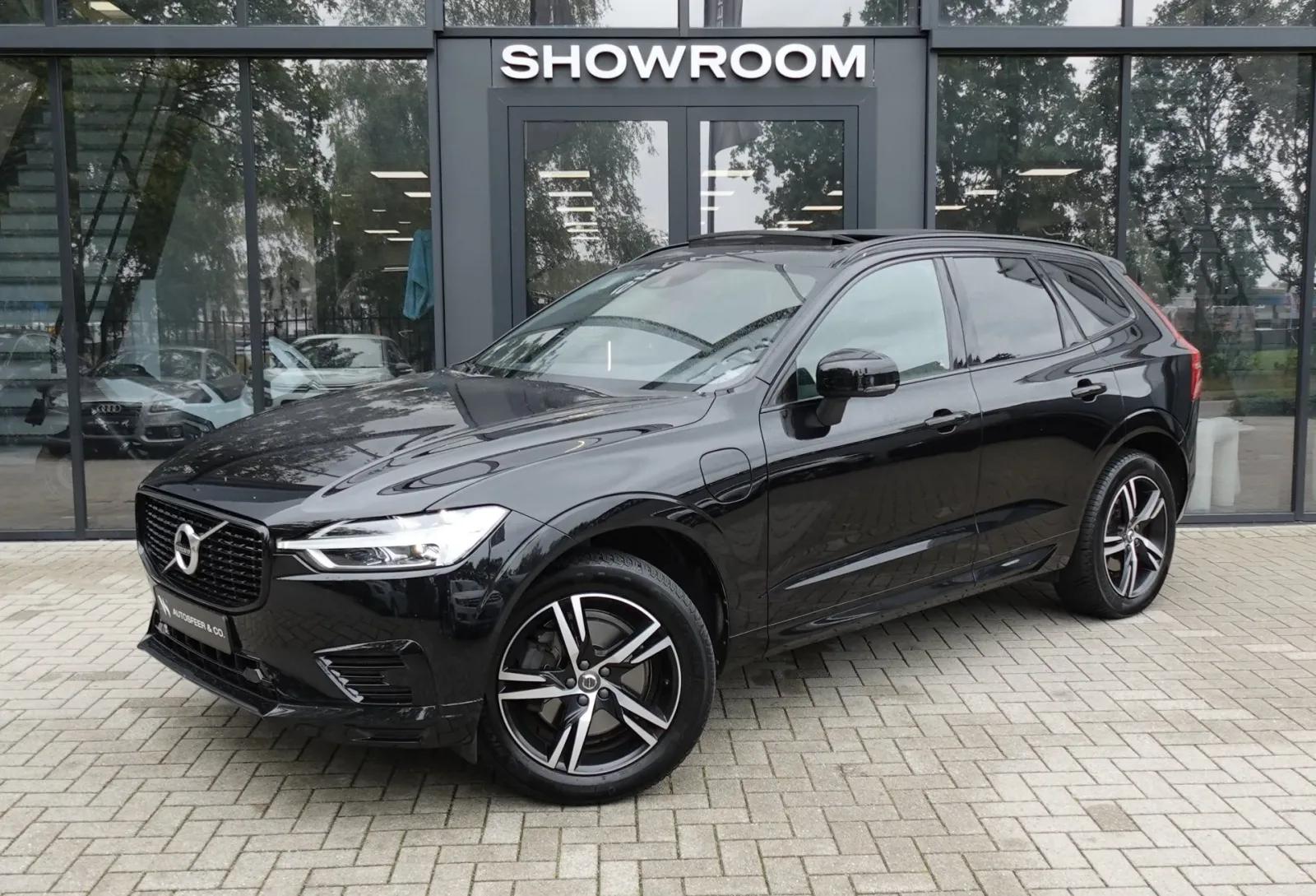 Volvo XC60 (2020) — foto 1