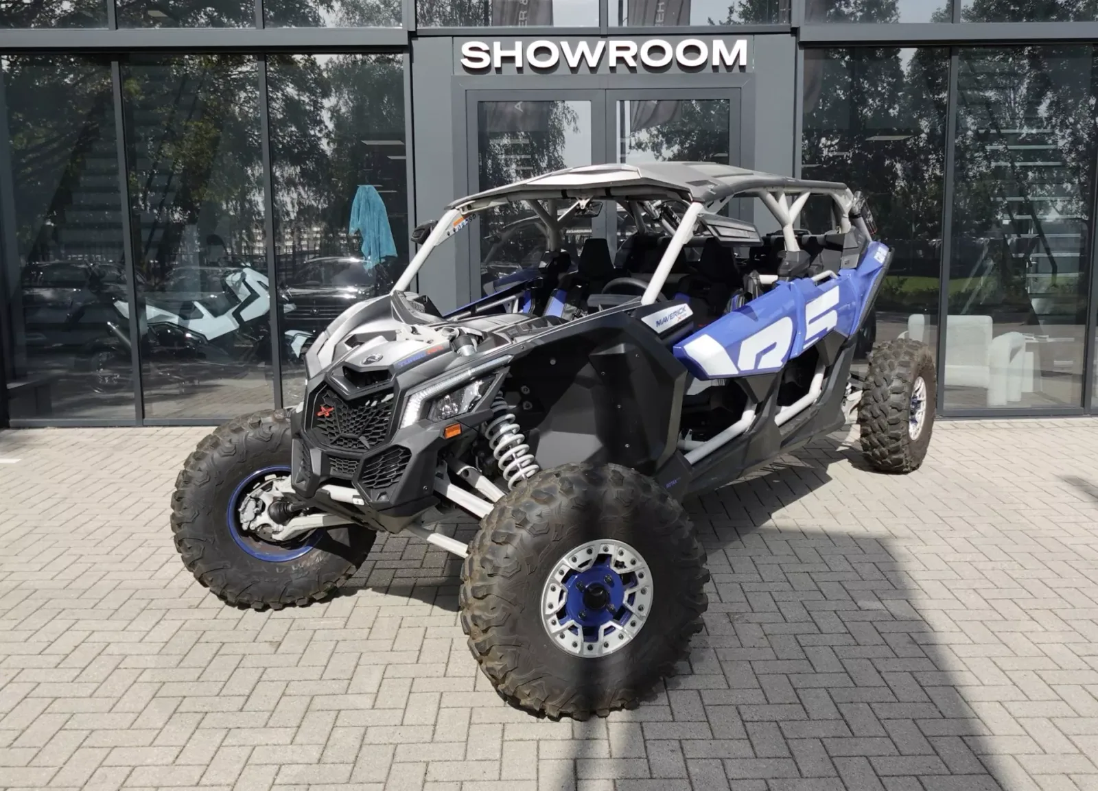 Can-Am Sport Maverick X3 MAX X RS SMART-SHOX VOL' (2023) — foto 1