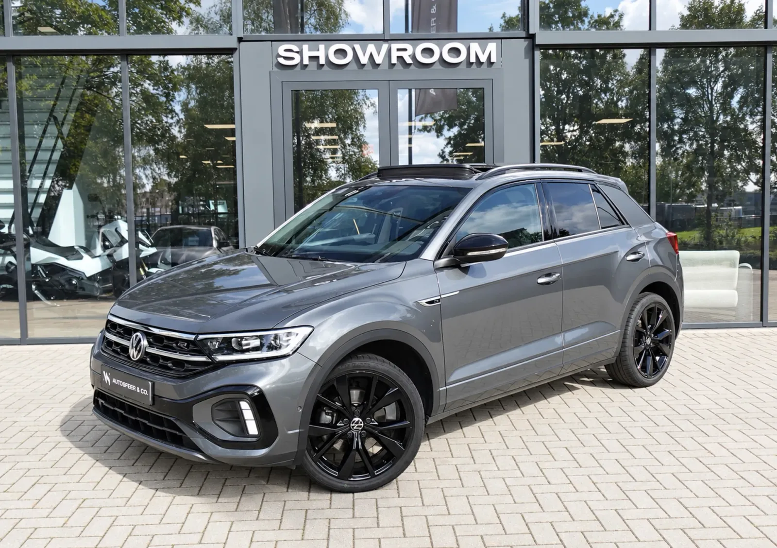 Volkswagen T-Roc (2022) — foto 1