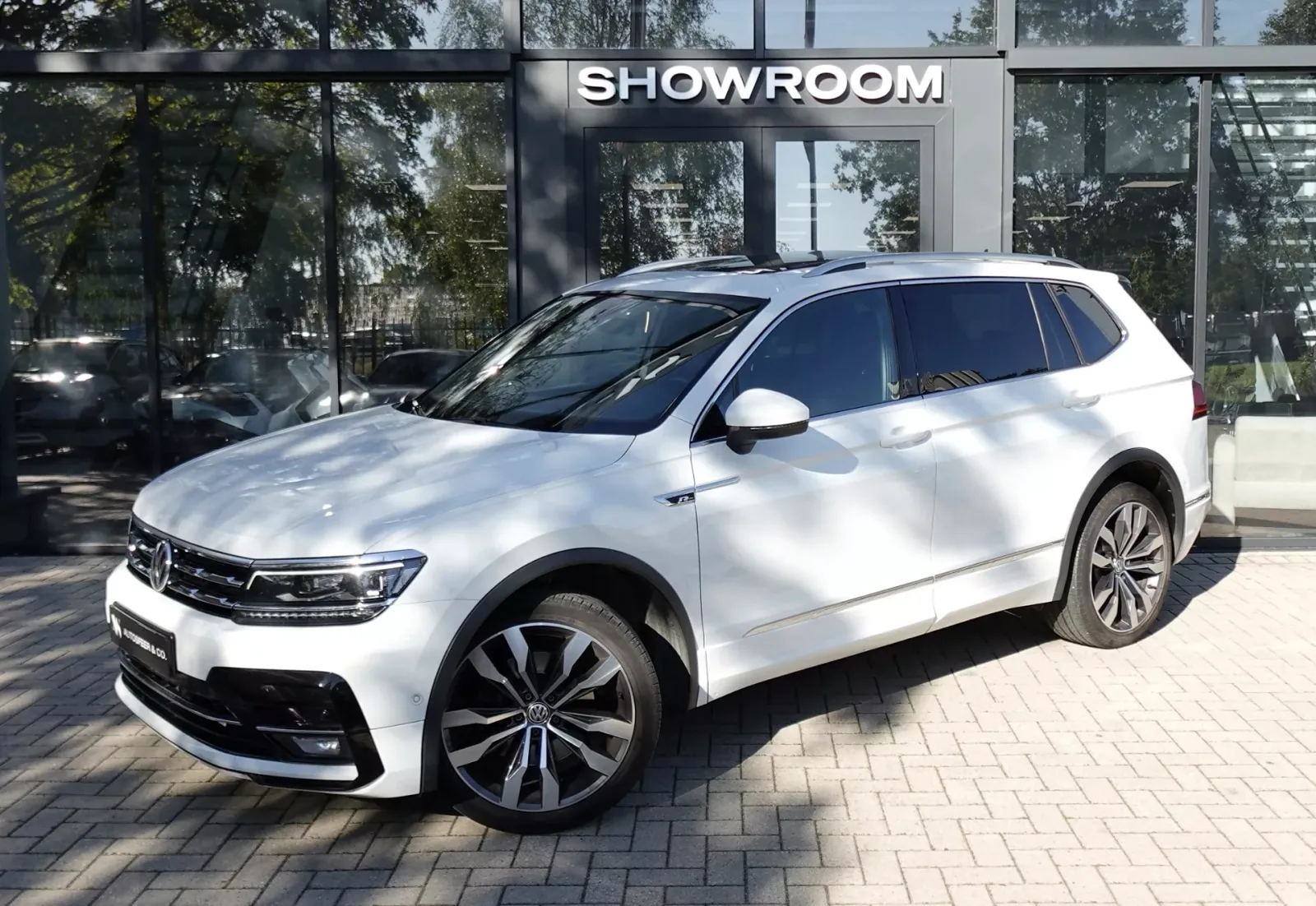 Volkswagen Tiguan (2020) — foto 1