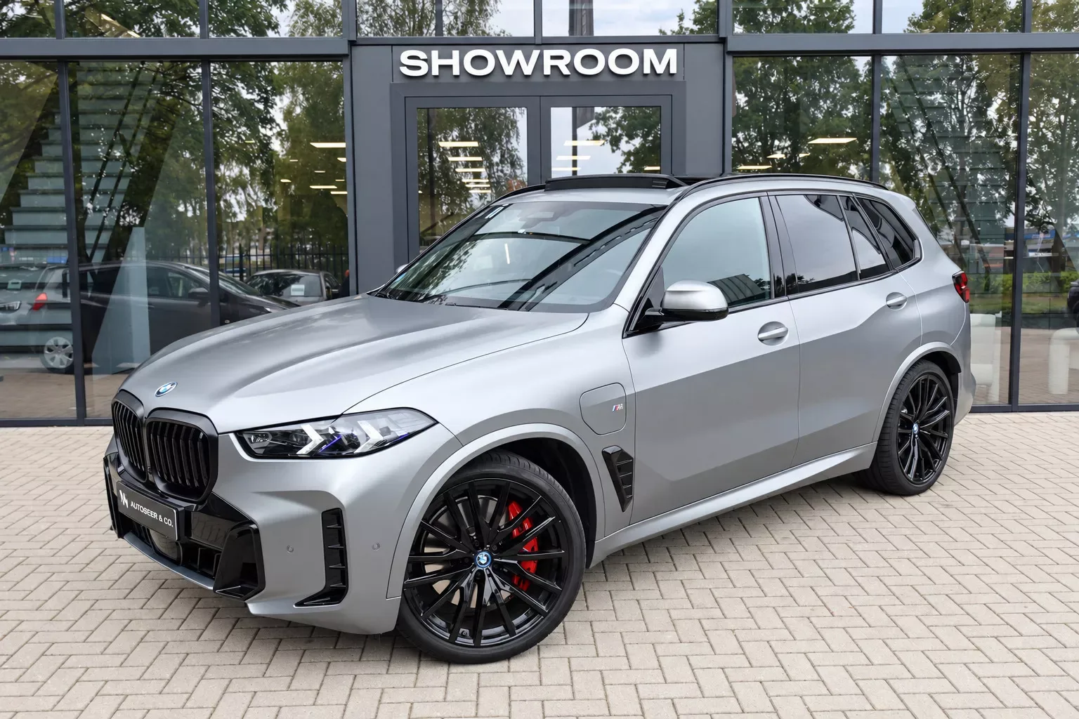 BMW X5 (2025) — foto 1