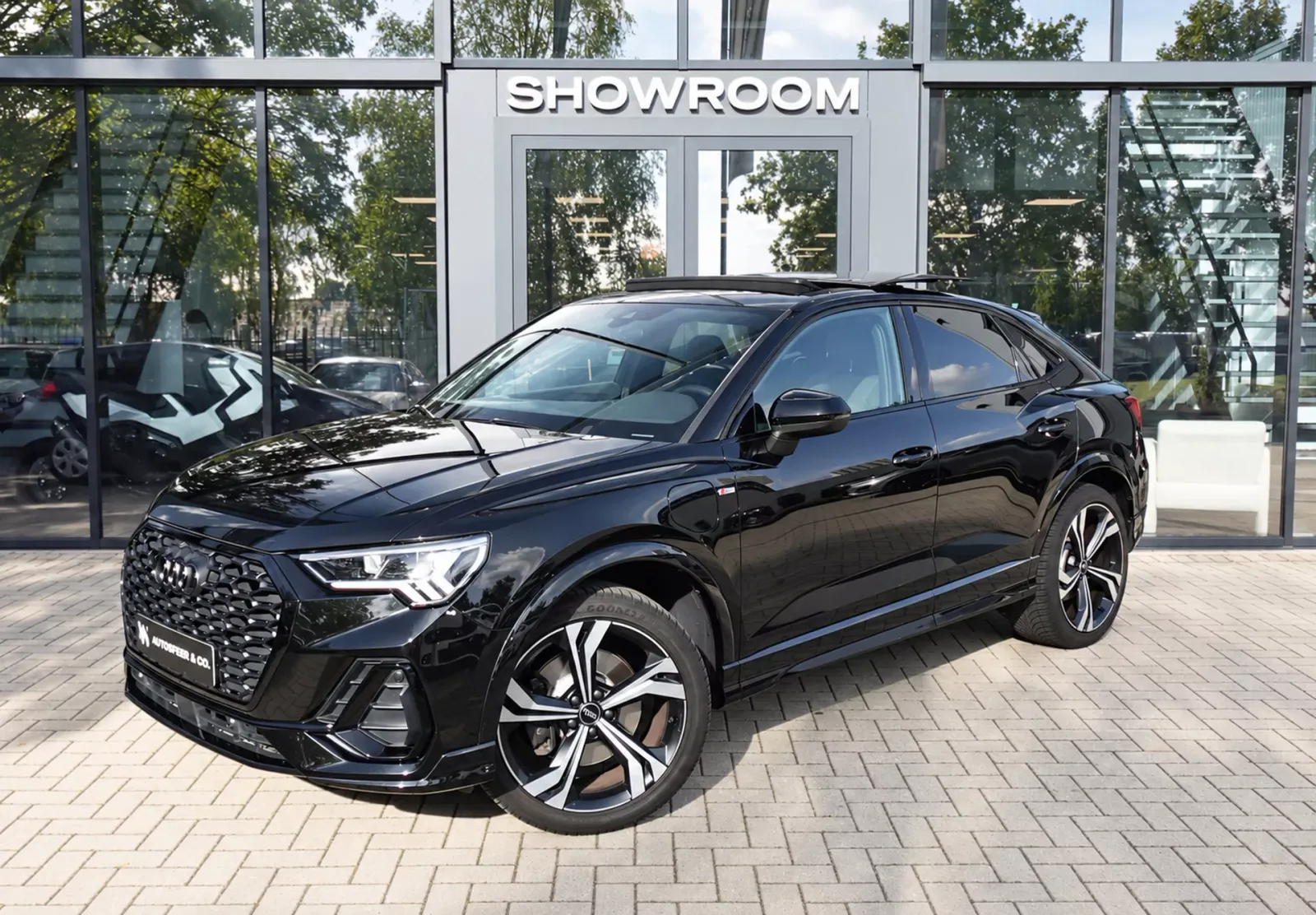 Audi Q3 Sportback (2023) — foto 1