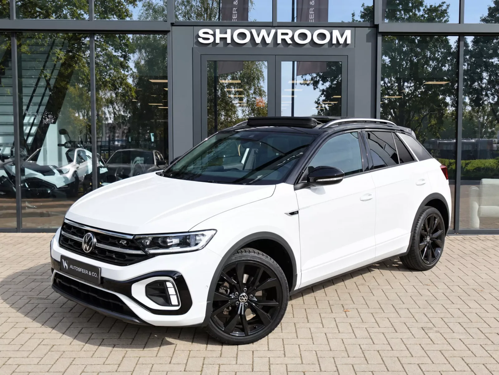 Volkswagen T-Roc (2022) — foto 1