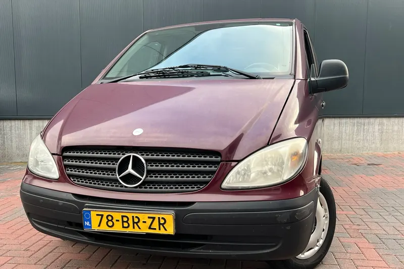 Mercedes-Benz Vito (2005)