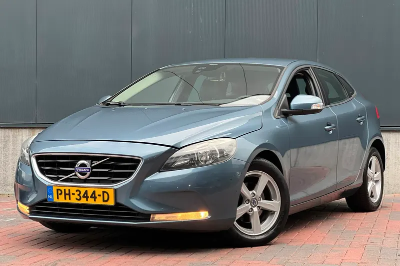 Volvo V40 (2014)